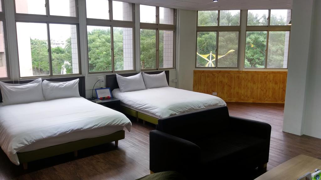 Sleep In Guest House Hualien Buitenkant foto
